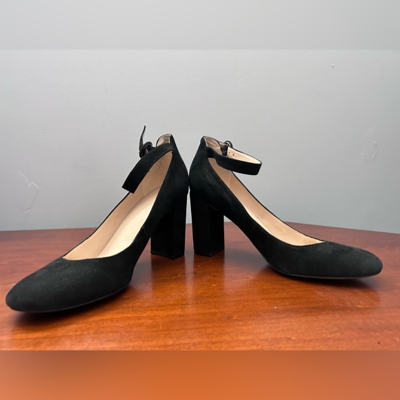 Marc Fisher black suede leather ankle strap pump. size 10M - Picture 3 of 14